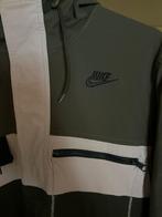 Nike lange regenjas maat s, Nike, Nieuw, Ophalen of Verzenden, Groen