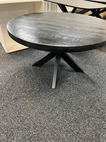 Eettafel rond zwart mangohout met spinpoot 130cm beschikbaar voor biedingen