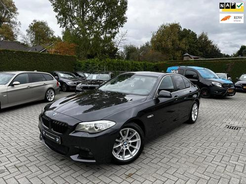 BMW 5-serie 530i|Head Up|Round View Camera|Groot Navi|Cruise, Auto's, BMW, Bedrijf, Te koop, 5-Serie, 360° camera, ABS, Achteruitrijcamera