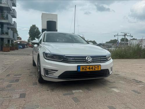 Volkswagen Passat GTE hybride / veel extra opties / trekhaak, Auto's, Volkswagen, Particulier, Passat, Hybride Elektrisch/Benzine
