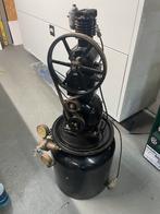 Antieke Ritter Compressor met leren riem, Ophalen