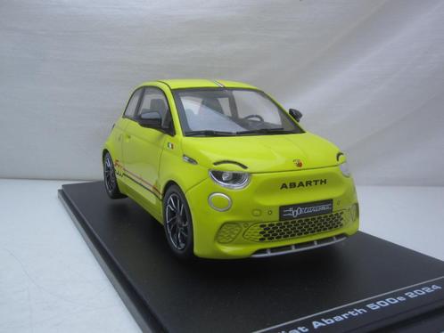 Fiat Abarth 500E 2024 1:18 IXO/MCG, Hobby en Vrije tijd, Modelauto's | 1:18, Nieuw, Auto, Overige merken, Ophalen of Verzenden