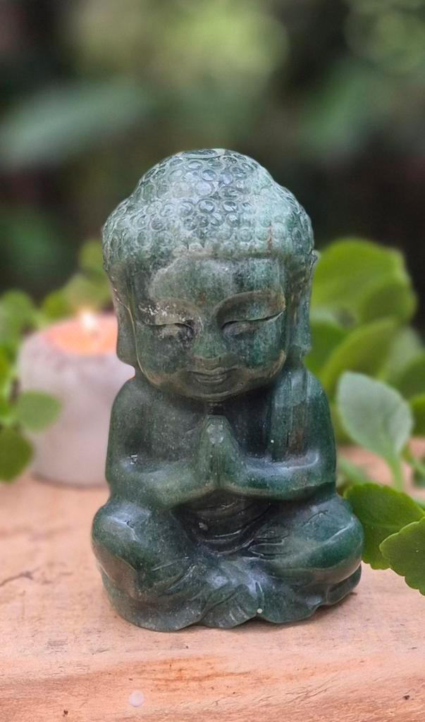 Groene Aardbeienkwarts boeddha, Verzamelen, Mineralen en Fossielen, Verzenden