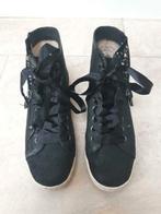 UGG gympen maat 38, Ophalen, UGG, Zwart, Sneakers of Gympen