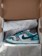 Nike SB Dunk Low Futura Laboratories (44.5), Nike SB, Blauw, Nieuw, Ophalen of Verzenden