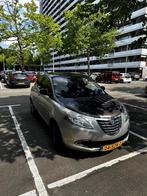 Lancia Ypsilon 0.9 Twinair 85HP Start&stop 2012 Beige, Voorwielaandrijving, Euro 5, Beige, Origineel Nederlands