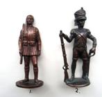 Ferrero metalen Griekse soldaat (1913) en Franse soldaat., Verzamelen, Verrassingseieren, Ophalen of Verzenden, Zo goed als nieuw