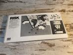 Risk witte doos wereldveroverend klassiek bordspel [s264], Ophalen of Verzenden, Zo goed als nieuw