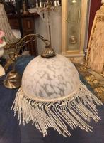 Hanglamp vintage messing staafjes kralen - glas lamp kap wit, Ophalen of Verzenden, Glas, Vintage / art deco, 50 tot 75 cm