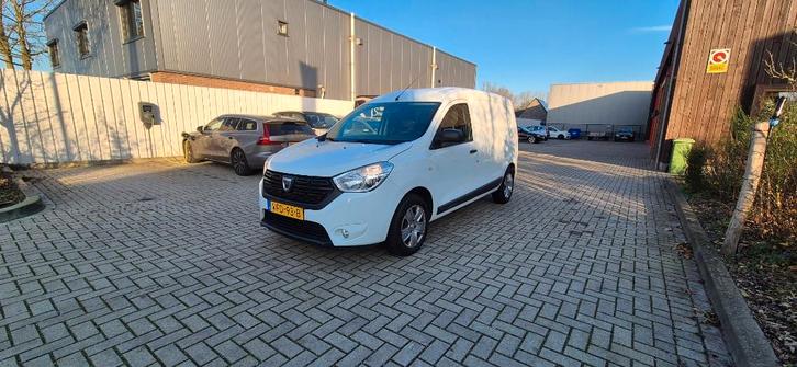 Dacia Dokker Van 1.5 dCi 95pk Stop & Start 2020 Wit, Auto's, Bestelauto's, Bedrijf, Te koop, Dacia, Diesel, Handgeschakeld, Origineel Nederlands