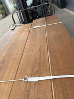 76 m2 multigarant parketvloer. 22 cm breed 25 mm dik top 7mm, Gebruikt, 2e hands product geen info bekend, 2e hands product geen info bekend