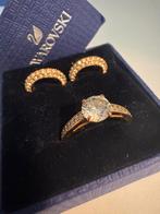 Swarovski set ring en oorbellen rose gold, Verzamelen, Swarovski, Ophalen of Verzenden, Zo goed als nieuw, Sieraad of Horloge