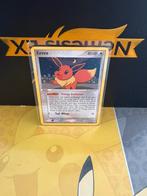 Eevee unseen forces, Ophalen of Verzenden, Zo goed als nieuw, Meerdere kaarten, Foil