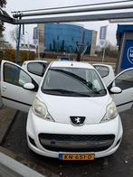 Zuinige goede auto , wordt verkocht ivm aanschaf andere auto, Auto's, Voorwielaandrijving, Stof, Overige carrosserieën, Wit