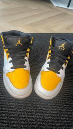 Jordan 1 university gold MAAT 36,5, Jordans, Ophalen of Verzenden, Zo goed als nieuw, Sneakers of Gympen