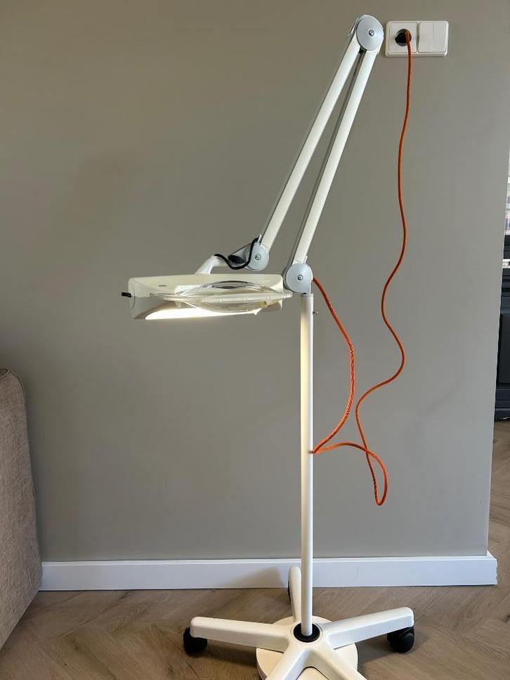 Luxo LVA1 Loupe Lamp, Huis en Inrichting, Lampen | Overige, Zo goed als nieuw, Ophalen of Verzenden