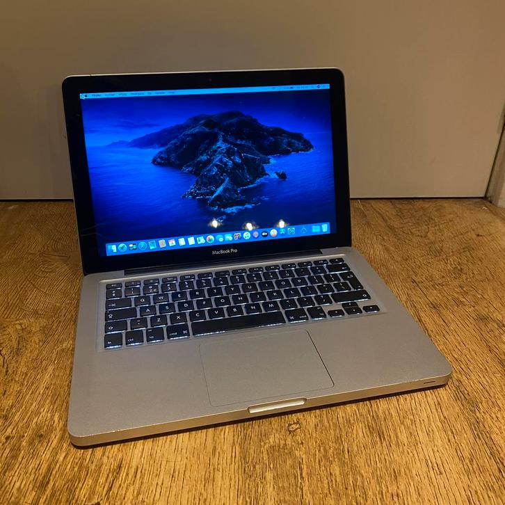 Apple Macbook Pro 13inch, Computers en Software, Apple Macbooks, Gebruikt, MacBook Pro, 13 inch, 2 tot 3 Ghz, 256 GB, 16 GB, Qwerty