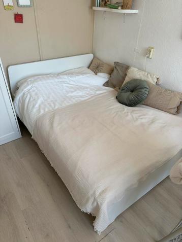 Bedframe - afbeelding 1