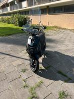 Piaggio zip sp kappen, vleugel mat zwart. Smokey WOK melding, Ophalen, Zo goed als nieuw, Kap, Piaggio