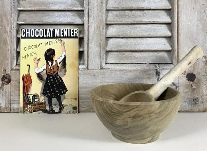 Franse vergrijsde kom van olijfhout met lepel, Huis en Inrichting, Keuken | Keukenbenodigdheden, Ophalen of Verzenden
