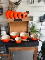 Le Creuset 10 dl pannenset vintage new incl org pannenkast, Huis en Inrichting, Keuken | Potten en Pannen, Ophalen, Gietijzer