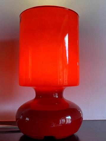 Vintage design mushroom tafellamp Ikea Lykta rood glas beschikbaar voor biedingen