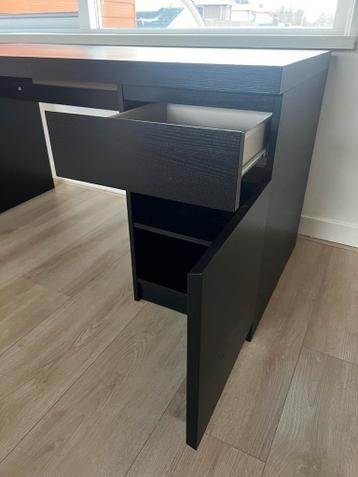 IKEA MALM Bureau, 140x65 cm, Zwart-Bruin - afbeelding 4