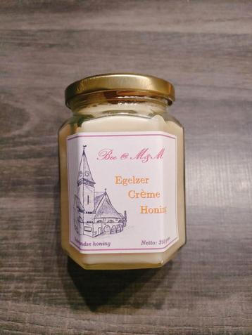  🐝 Crème Honing van lokale Imker 🐝 beschikbaar voor biedingen