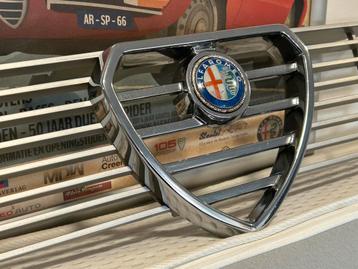 Grille Alfa Romeo Giulietta 116 1983 - pre facelift beschikbaar voor biedingen
