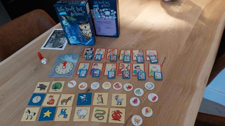 Wie heeft het gedaan?, Hobby en Vrije tijd, Gezelschapsspellen | Bordspellen, Zo goed als nieuw, Ophalen