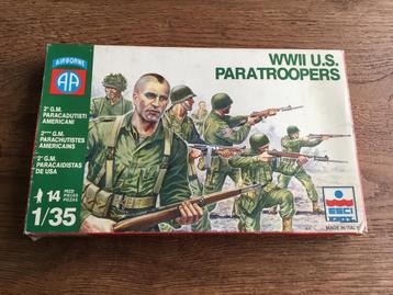 Esci WWII U.S. Paratroopers 1/35 beschikbaar voor biedingen