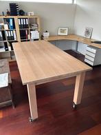 Moderne Eikenhouten eet- of werktafel zgan., Ophalen, 200 cm of meer, 50 tot 100 cm, Zo goed als nieuw