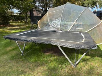 Rechthoekige Trampoline 300 x 200 cm beschikbaar voor biedingen