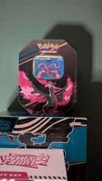 Pokemon galarian moltres crown zenith tin (eu), Ophalen of Verzenden, Nieuw, Overige typen, Foil
