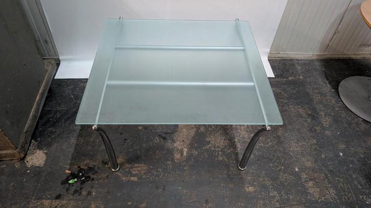 Glazen Salontafel met Metalen Poten, Huis en Inrichting, Tafels | Salontafels, Gebruikt, Minder dan 50 cm, 50 tot 100 cm, 50 tot 100 cm