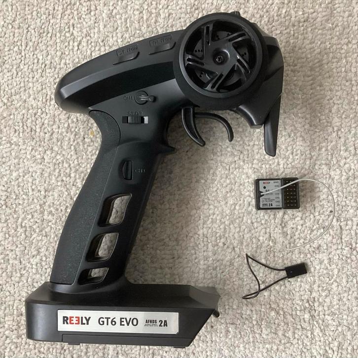 Reely GT6 EVO RC Pistoolzender 2.4GHz, Hobby en Vrije tijd, Modelbouw | Auto's en Voertuigen, Nieuw, Auto, Groter dan 1:32, Overige merken