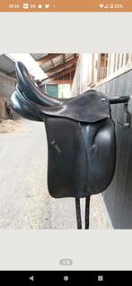 Euroriding Luxor, 17inch boommaat 4, Dieren en Toebehoren, Paarden en Pony's | Zadels, Ophalen, Zo goed als nieuw, Dressuur