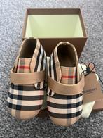 Burberry baby schoen maat 19, Kinderen en Baby's, Schoentjes, Burberry, Ophalen of Verzenden, Jongetje of Meisje