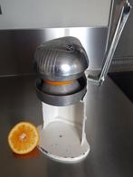 JUICE-O-MATIC Citruspers Rival. Art Deco/Vintage jaren 50-60, Ophalen of Verzenden, Gebruikt, Handmatig, Citruspers