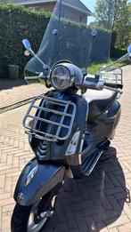 Vespa Primavera 2021 (BTW), Fietsen en Brommers, Scooters | Vespa, Ophalen, Overige modellen, Zo goed als nieuw, Benzine