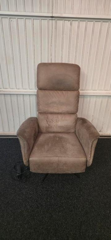 Elektrische Relaxfauteuil beschikbaar voor biedingen