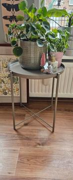 Ikea bijzet tafeltje, Huis en Inrichting, Tafels | Bijzettafels, Ophalen, Rond, Minder dan 55 cm, 45 tot 60 cm