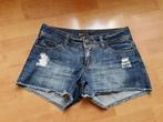 Te koop: Leuke korte jeans broek van het merk ONLY  Mt; W.27, Kleding | Dames, Broeken en Pantalons, Maat 34 (XS) of kleiner, Blauw