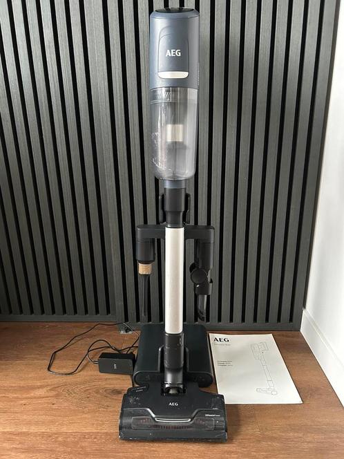AEG steelstofzuiger incl. accessoires, Witgoed en Apparatuur, Stofzuigers, Gebruikt, Stofzuiger, Reservoir, Ophalen