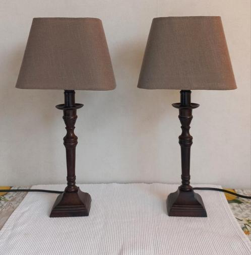 2 x tafellamp/ schemerlamp bruin + nog 2 extra lampenkappen, Huis en Inrichting, Lampen | Tafellampen, Gebruikt, Minder dan 50 cm