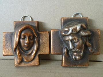 Art deco bronzen kruisbeeld reliëf plaquettes 7x7 Hongarije beschikbaar voor biedingen