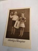 KINDEREN MET HOEFIJZER EN KERSTTAK 1935, Verzamelen, Ophalen of Verzenden, 1920 tot 1940, Kinderen