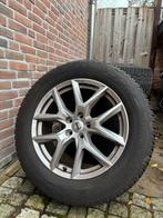 Volvo XC60 18 inch Volvo velgen + winterbanden (7mm profiel), Auto-onderdelen, Ophalen, 18 inch, Banden en Velgen, Winterbanden