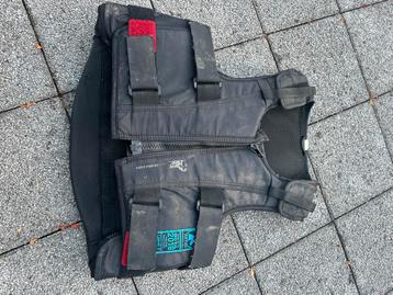 Harry horse bodyprotector kind beschikbaar voor biedingen