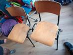 2 vintage school stoelen, Huis en Inrichting, Stoelen, Gebruikt, Twee, Bruin, Ophalen of Verzenden